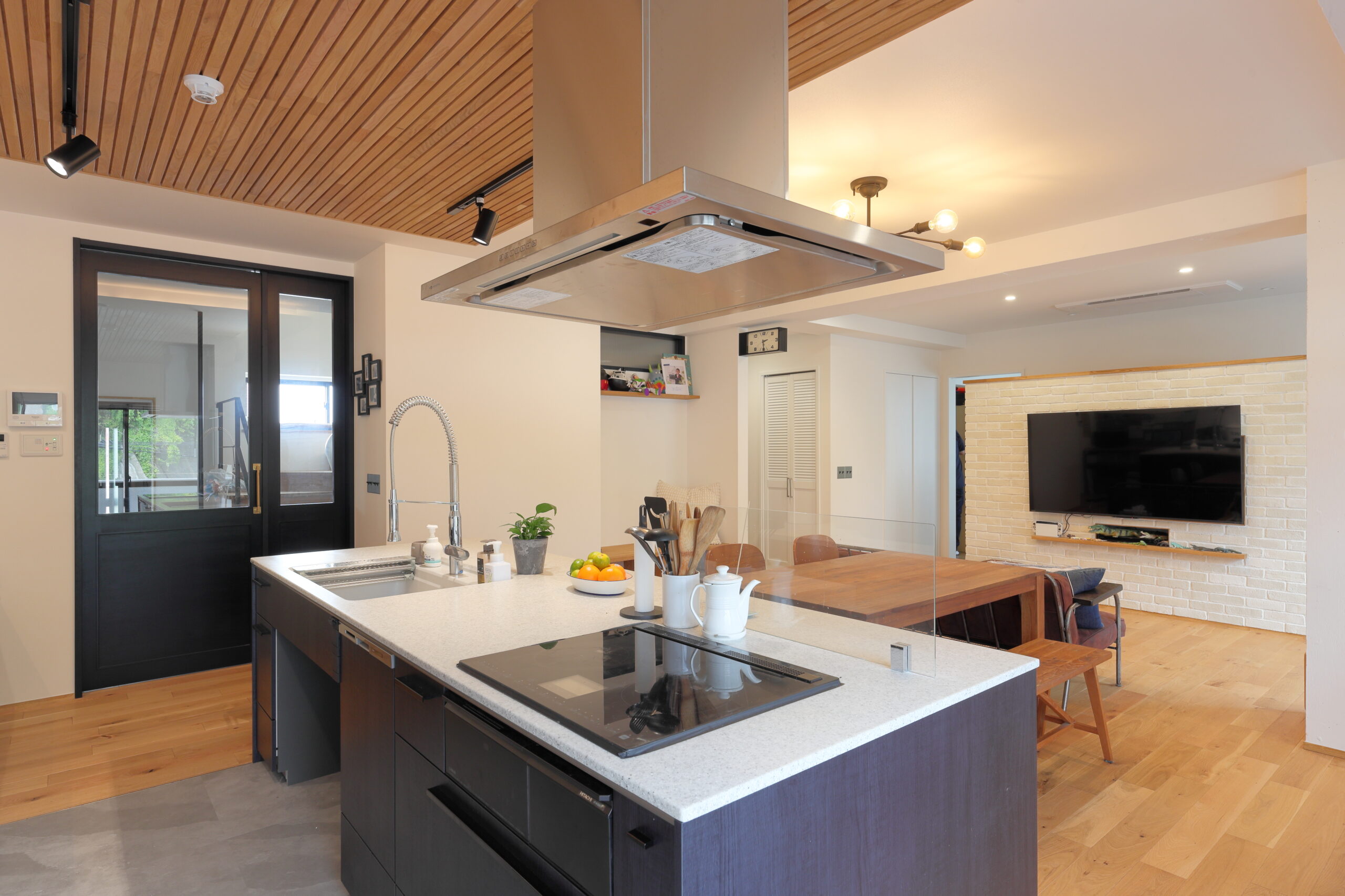 空間を贅沢に使った暮らし / マンション / リフォーム